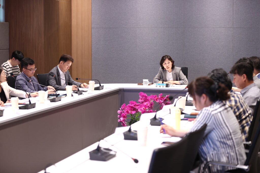 재원 재구조화